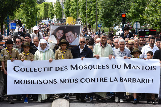 manif musulmane Mantes-le-Jolie 19juin2016